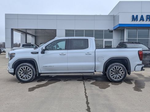 New 2026 GMC Sierra 1500 Denali Ultimate image 9