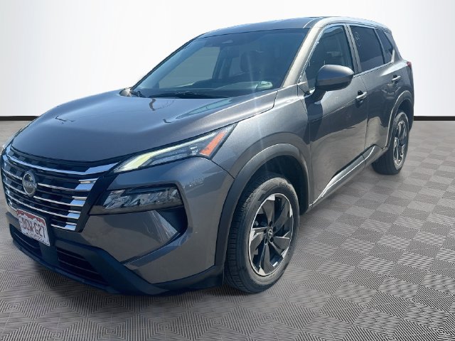 Used 2025 Nissan Rogue SV AWD/4WD image 3