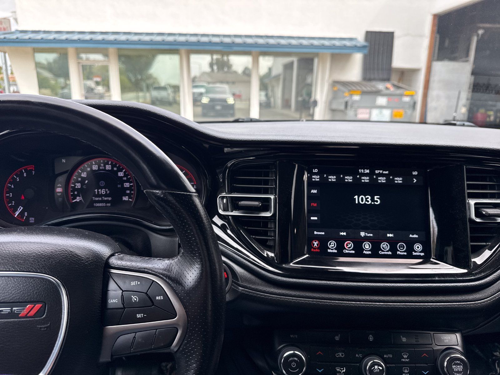 Used 2023 Dodge Durango SXT AWD/4WD image 17