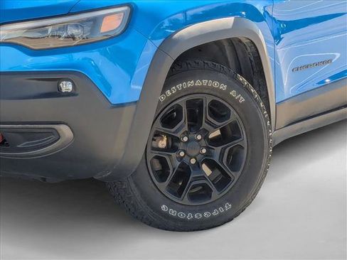 Used 2019 Jeep Cherokee Trailhawk w/ Comfort/Convenience Group image 21