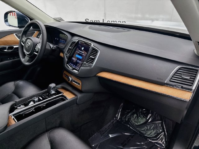 Used 2023 Volvo XC90 B6 Core w/ Climate Package AWD/4WD image 30