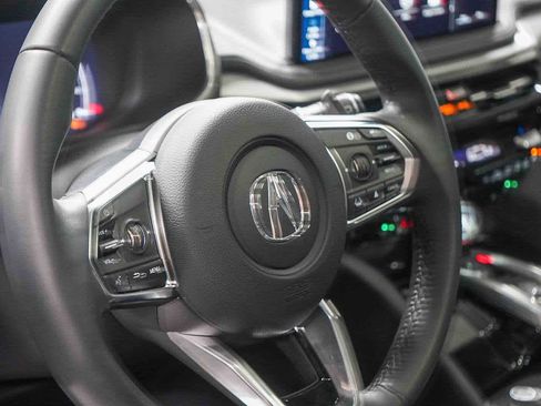 Used 2025 Acura MDX SH-AWD w/ Technology Package image 21