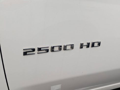 Used 2020 Chevrolet Silverado 2500 W/T w/ WT Convenience Package image 11