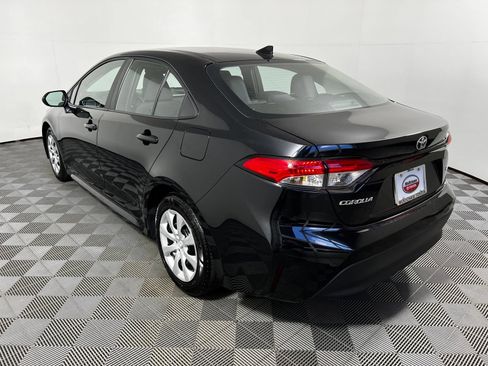 Certified 2024 Toyota Corolla LE FWD image 7