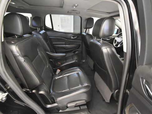 Used 2023 GMC Acadia SLT w/ Preferred Package AWD/4WD image 19