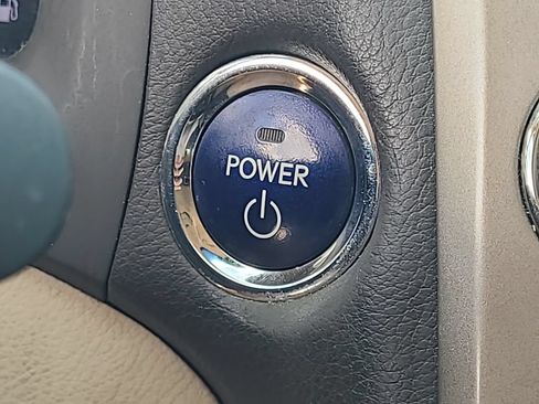 Used 2014 Lexus RX 450h FWD image 26