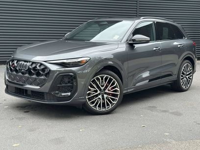 Used 2025 Audi SQ5 Prestige w/ Prestige Package