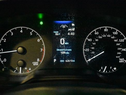 Used 2024 Toyota Corolla SE FWD image 17