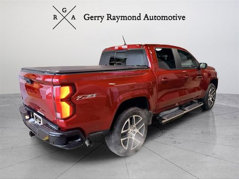 Used 2024 Chevrolet Colorado Z71 w/ Z71 Convenience Package 2 image 6