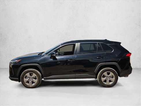 Used 2024 Toyota RAV4 XLE FWD image 9