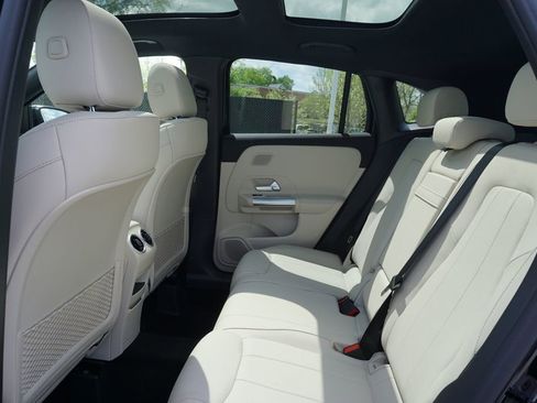 New 2026 Mercedes-Benz GLA 250 image 19
