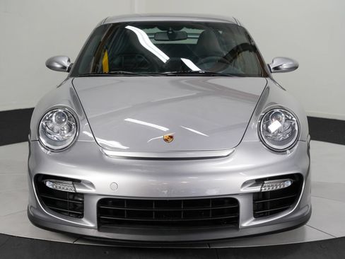 Used 2008 Porsche 911 GT2 RWD image 9