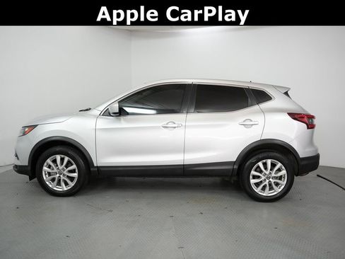 Used 2021 Nissan Rogue Sport S FWD image 4