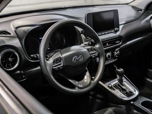 Used 2022 Hyundai Kona SEL image 17