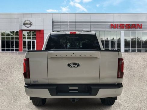 Used 2024 Ford F150 Platinum w/ FX4 Off-Road Package image 5