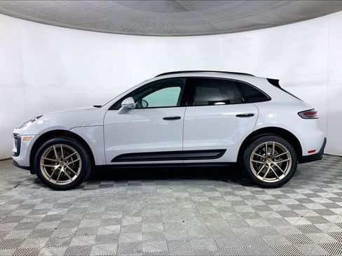 New 2026 Porsche Macan AWD/4WD image 2