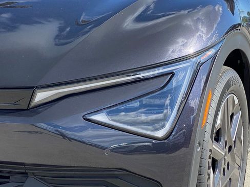 New 2025 Kia EV6 Light AWD/4WD image 8