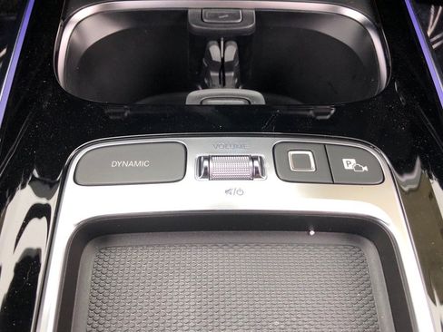 New 2025 Mercedes-Benz GLB 250 4MATIC image 29