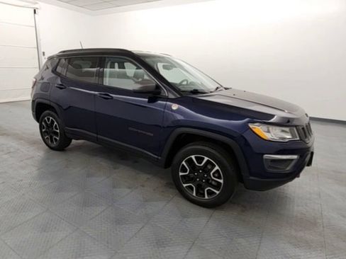 Used 2019 Jeep Compass Trailhawk image 9