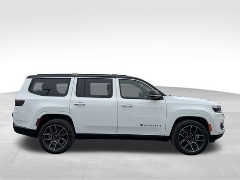 New 2025 Jeep Wagoneer Series III image 8