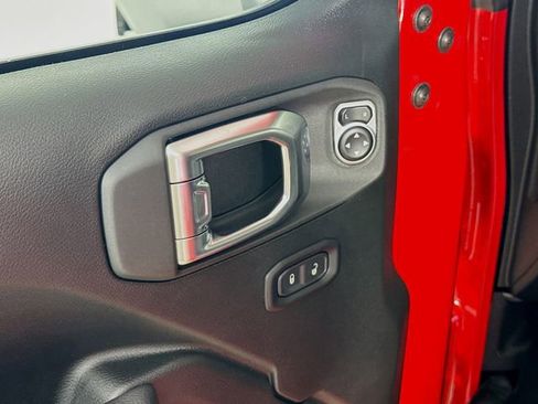 New 2025 Jeep Wrangler Unlimited Sport image 19