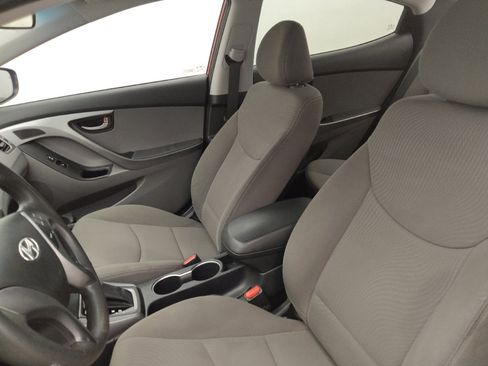 Used 2016 Hyundai Elantra SE FWD image 17