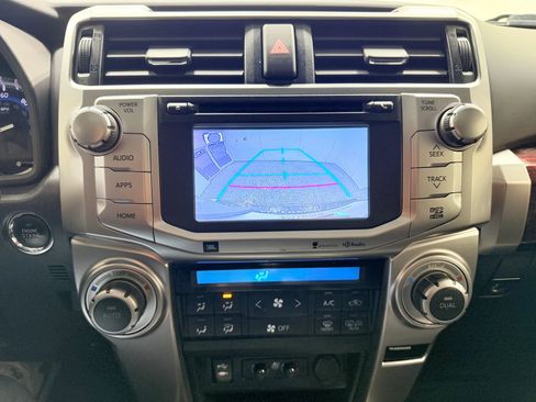 Used 2015 Toyota 4Runner Limited image 16