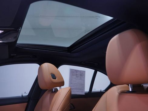 Used 2022 BMW 330e w/ Premium Package image 8