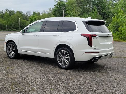 Certified 2024 Cadillac XT6 Premium Luxury AWD/4WD image 7