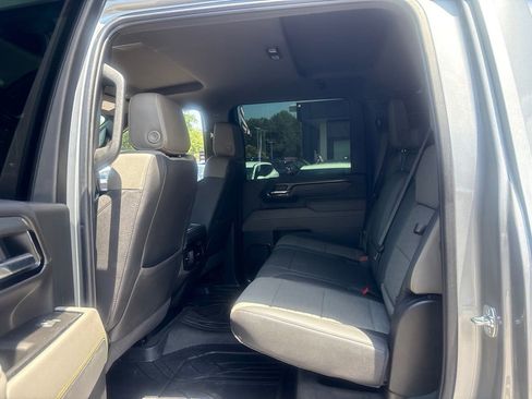Used 2025 Chevrolet Silverado 2500 ZR2 w/ Technology Package AWD/4WD image 16