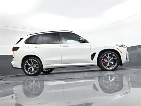 New 2026 BMW X5 M60i w/ Climate Comfort Package image 27