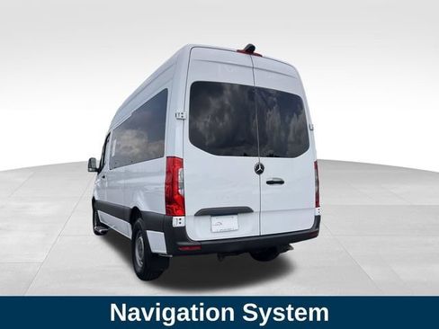 Used 2021 Mercedes-Benz Sprinter 2500 image 3