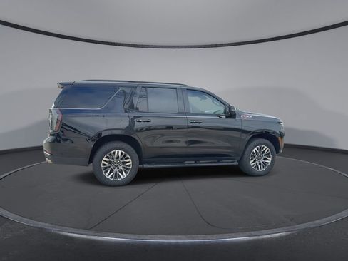 Used 2025 Chevrolet Tahoe Z71 w/ Z71 Off-Road Package AWD/4WD image 9