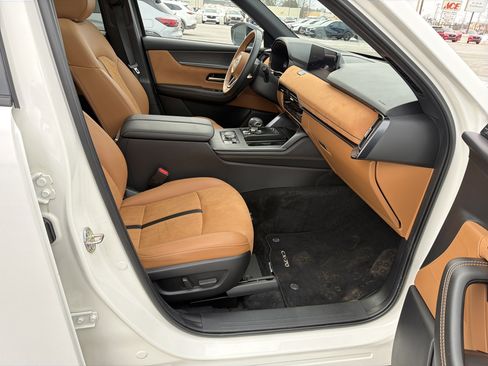 Certified 2025 MAZDA CX-70 3.3 Turbo S w/ Premium Plus image 78