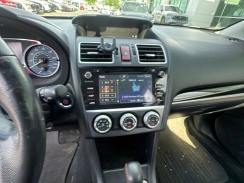 Used 2016 Subaru Crosstrek 2.0i Limited AWD/4WD image 5
