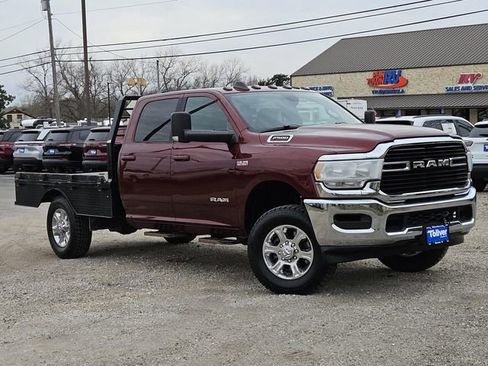 Used 2021 RAM 2500 Big Horn w/ Level 1 Equipment Group image 2
