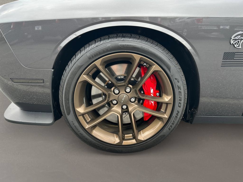 Used 2023 Dodge Challenger SRT Hellcat RWD image 10