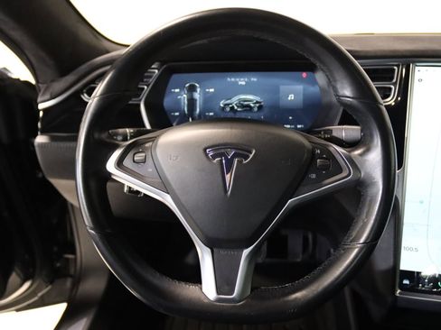 Used 2015 Tesla Model S 70 image 36