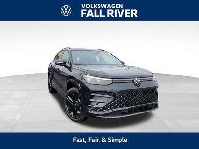 New 2026 Volkswagen Tiguan SE R-Line