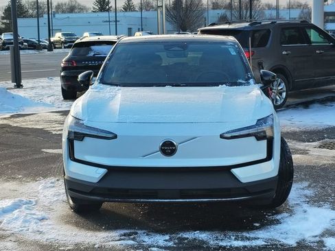 New 2026 Volvo EX30 Ultra w/ Climate Package image 31