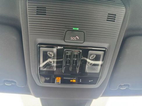 Used 2024 Volkswagen Atlas Cross Sport SEL Premium R-Line AWD/4WD image 39