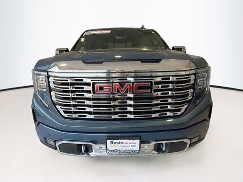 Used 2024 GMC Sierra 1500 Denali w/ Denali Reserve Package AWD/4WD image 2