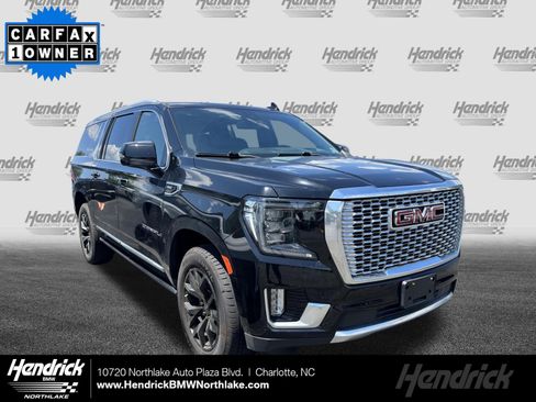 Used 2022 GMC Yukon XL Denali AWD/4WD image 1