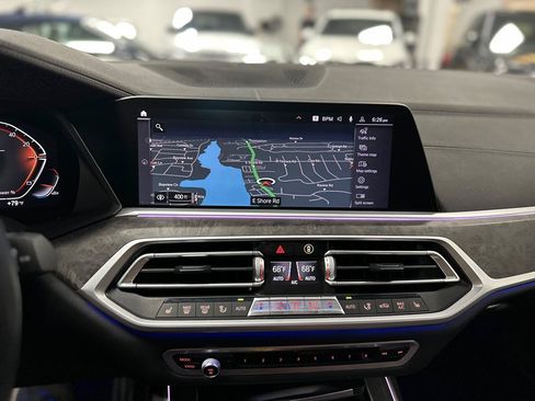 Used 2021 BMW X7 xDrive40i w/ Premium Package AWD/4WD image 26