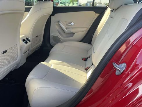 Used 2019 Mercedes-Benz A 220 image 11