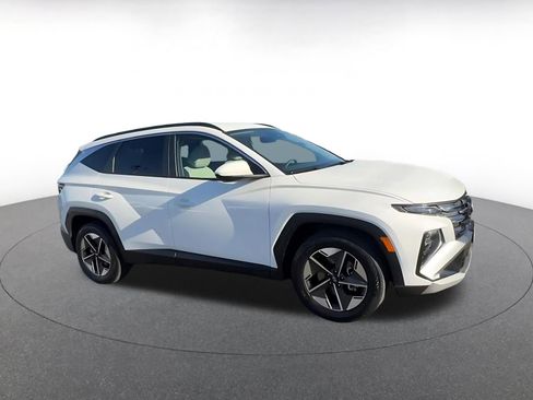 Used 2025 Hyundai Tucson SEL image 2