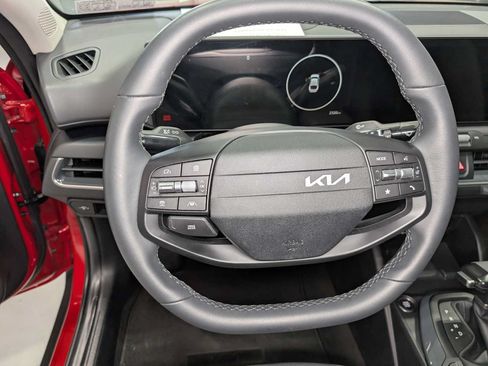 Certified 2025 Kia K4 EX FWD image 35