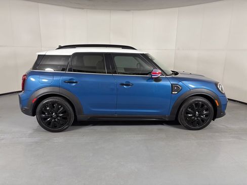 Used 2023 MINI Cooper Countryman S FWD image 9