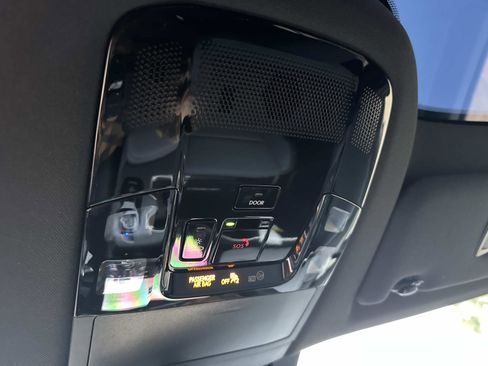 New 2026 Lexus RZ 350e 2WD image 32