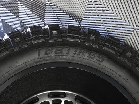 Used 2026 Ford F450 Lariat w/ FX4 Off-Road Package image 32